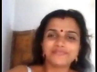 Indian Hot Mallu Aunty Nude Selfie And Fingering..
