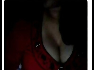 3Indian Girl Shows Her Big Tits - 7 min