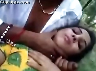 Mallu aunty fucked in jungle - 23 sec